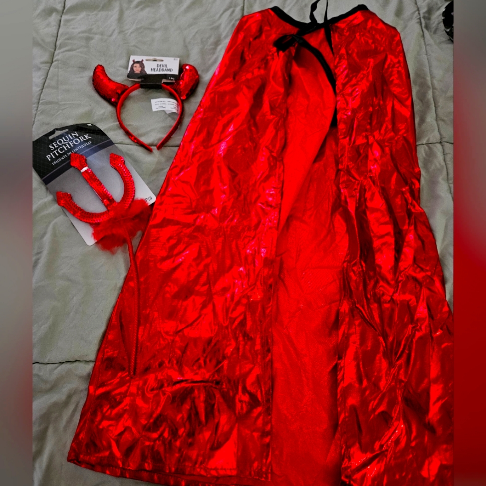 Brand New Cape  Red Accessories